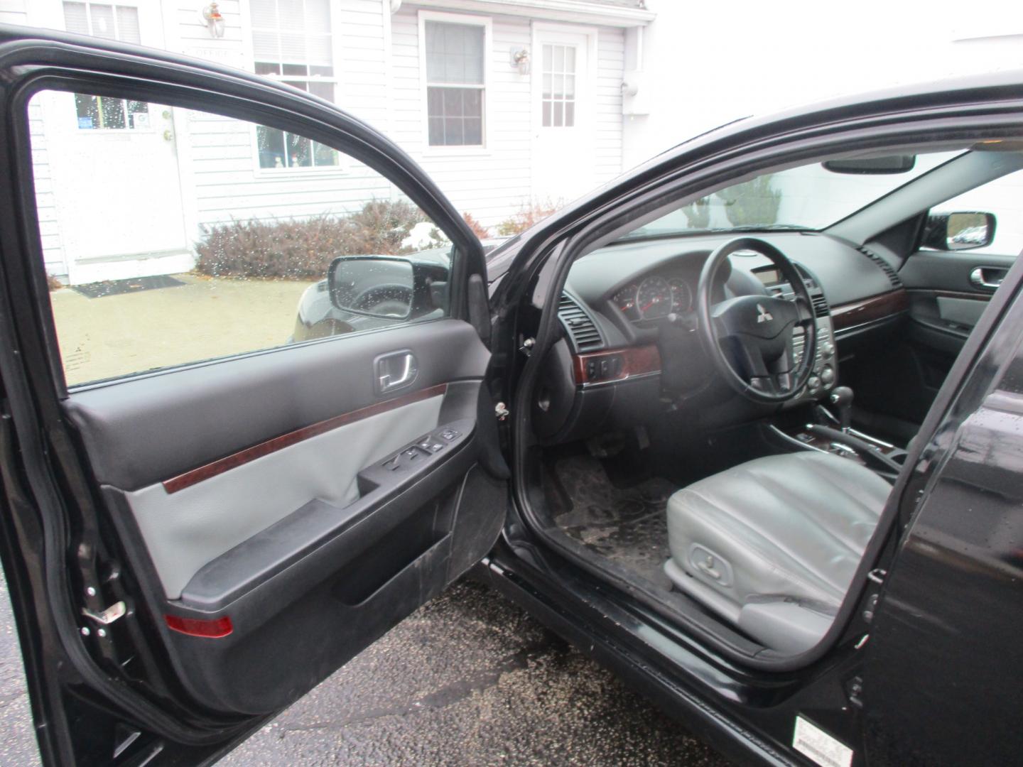 2009 BLACK Mitsubishi Galant (4A3AB56F29E) , AUTOMATIC transmission, located at 540a Delsea Drive, Sewell, NJ, 08080, (856) 589-6888, 39.752560, -75.111206 - Photo#14